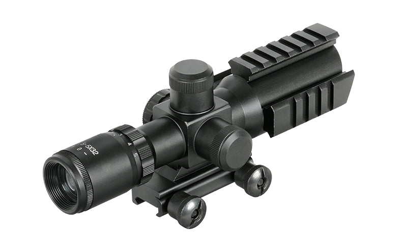 1.5-5x32 Riflescope w/ Integrated Mount, Rails - Black