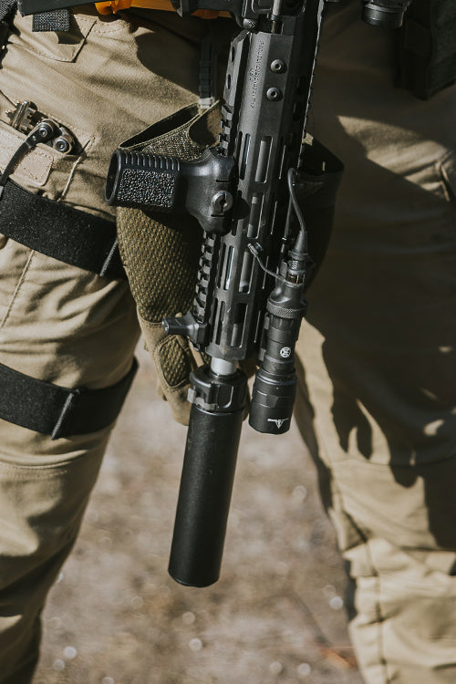 Riffel flashlight M300A MINI SCOUT - Sort