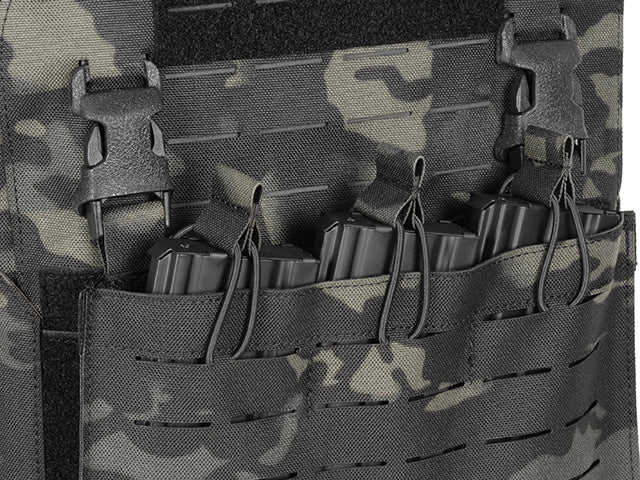 QRF Plate Carrier Laser-Cut Buckle Up with AR15/AK Magazine Pouch - Multicamo Black