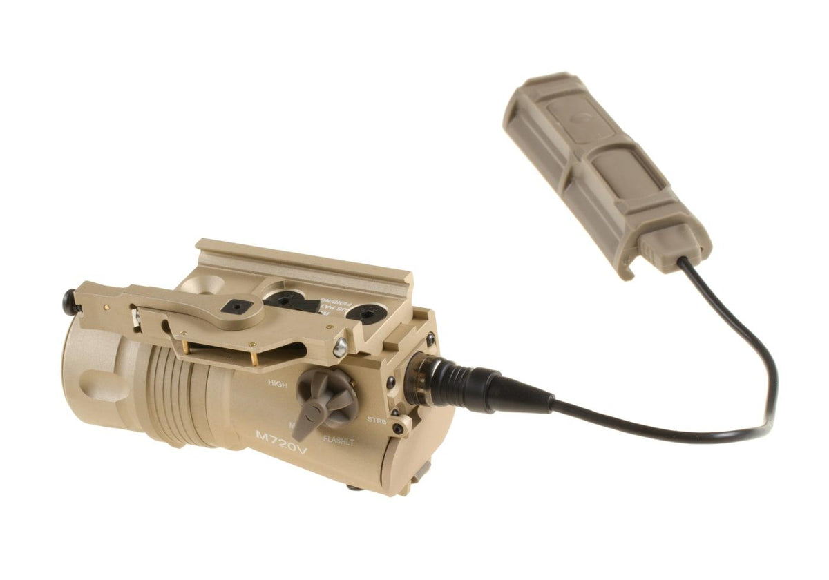 FMA M720V Weapon Light - Dark Earth