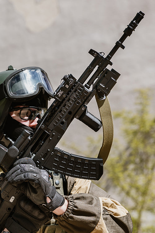 Russisk Taktisk Flashlight K-2P - Sort