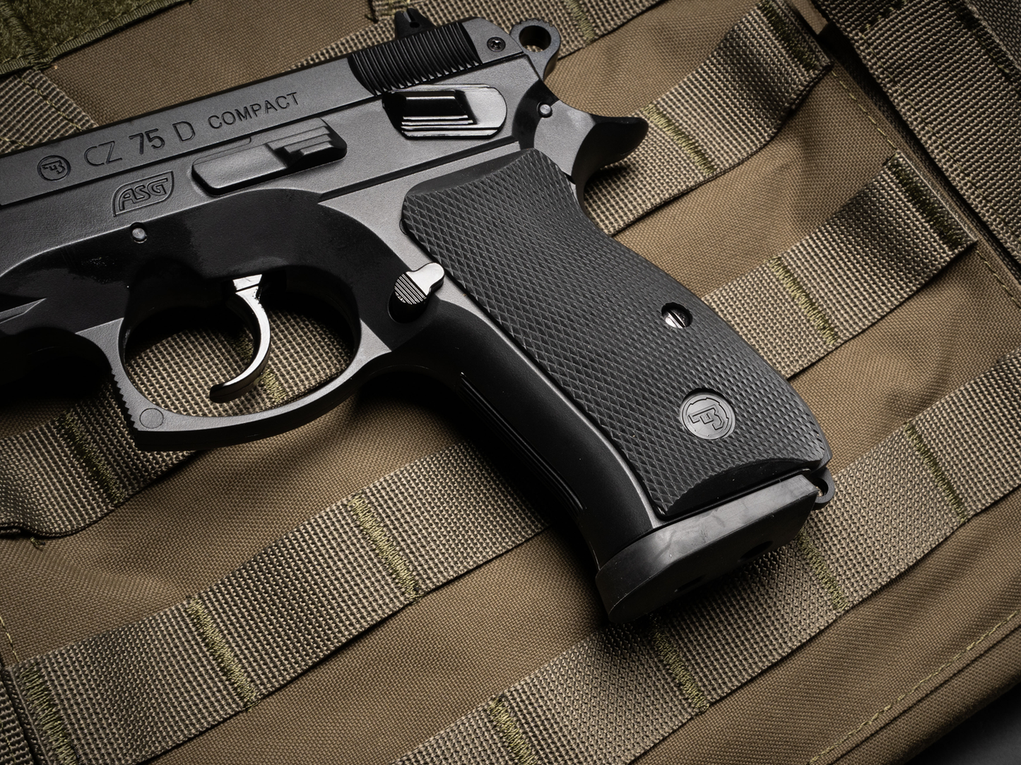 CZ 75D Compact - Fjeder Pistol
