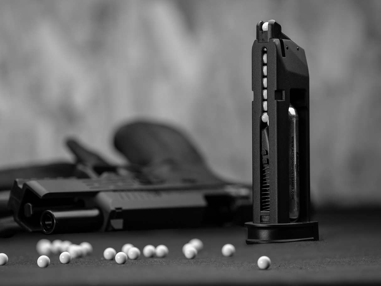 Steyr L9-A2, CO2 ( Gas Magasiner passer )
