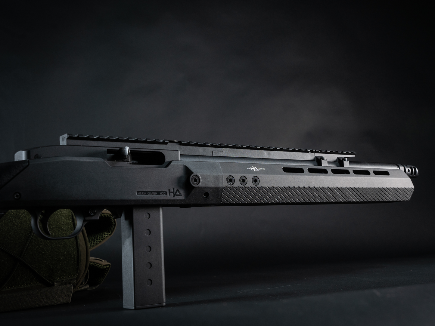 Hera Arms H-22 Special Teams Carbine - Black