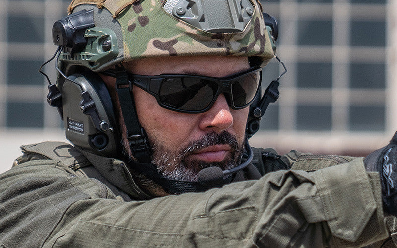 WX BREACH, Mat Sort Stel, Grå Linse