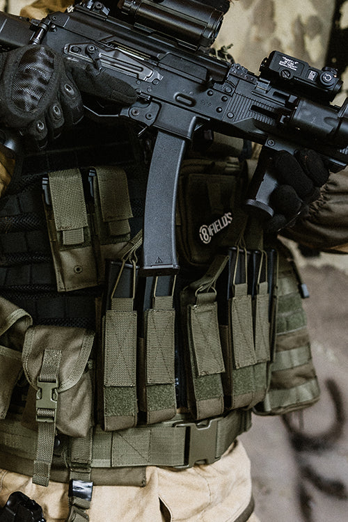 Triple magazine pouch for MP5/MP7/MP9