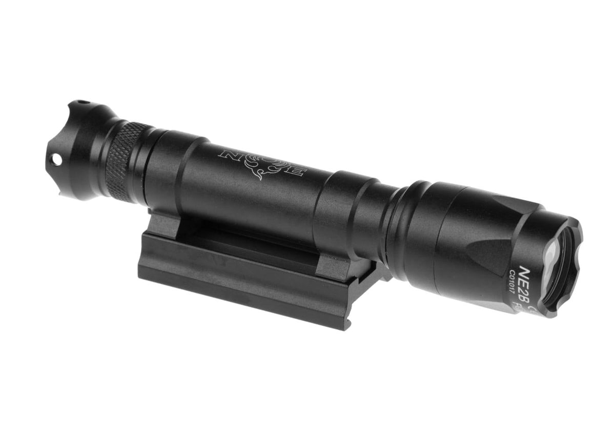 Night Evolution M620C Scout Weaponlight - Sort