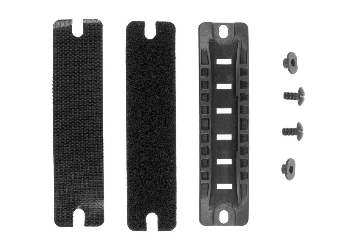FMA Hjelm Middle Skinne Set