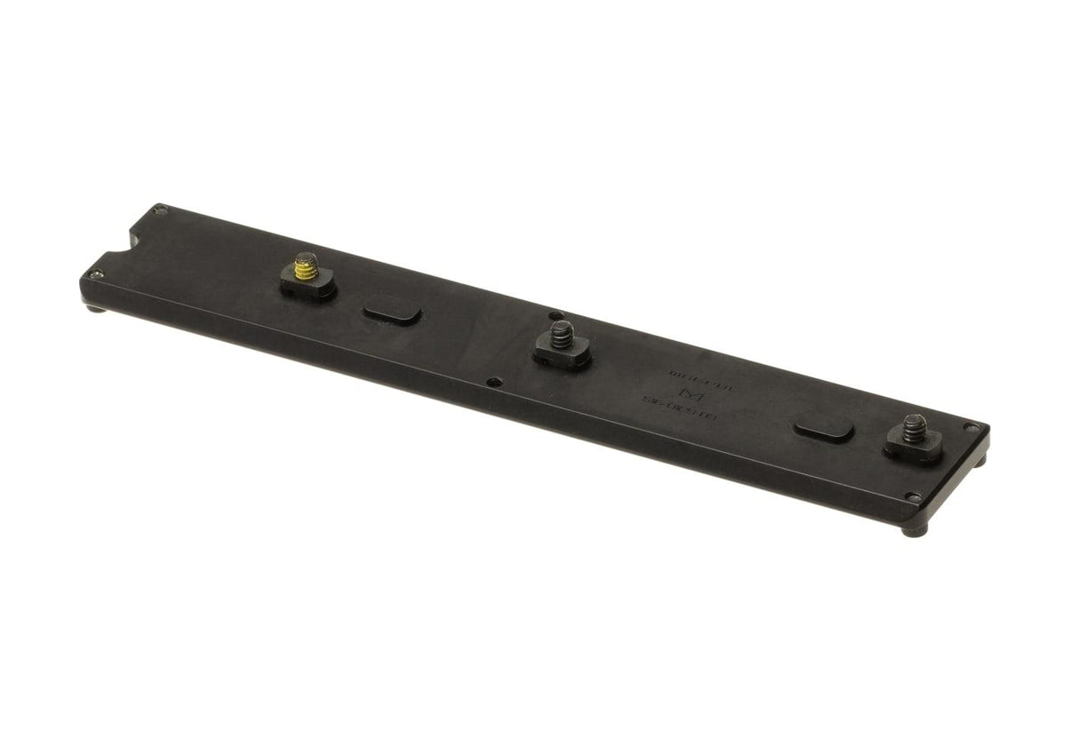 Magpul M-LOK Dovetail Adapter 4 Slot til RRS/ARCA Interface - Sort