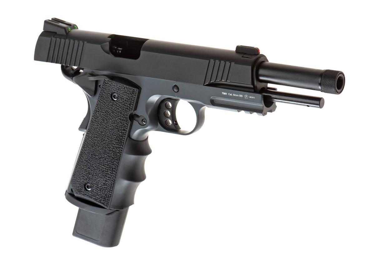 R32 M1911