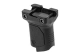Strike Industries Angled Lodret Picatinny Greb med Cable Management Short - Sort