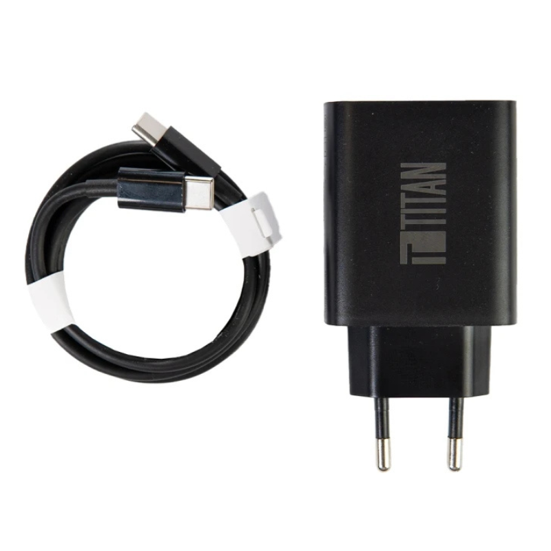 TITAN Digital Charger V2 til Li-Po / Li-Ion (EU Plug) – Sort