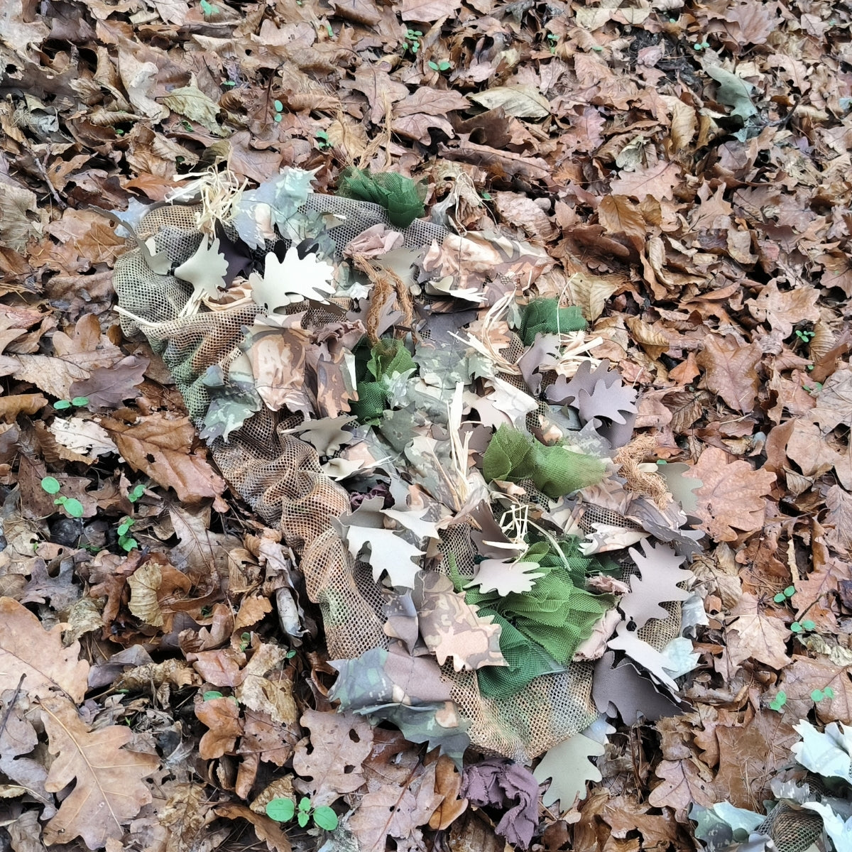 Pakke med 3D SilkLeaf Camouflage Blade, Dead Oak (25 stk) - Brun