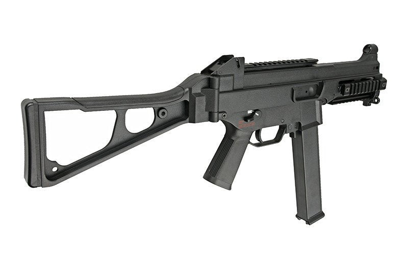 H&amp;K UMP SUBMACHINE GUN 