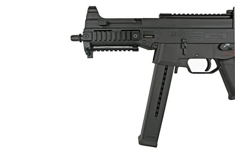 H&amp;K UMP SUBMACHINE GUN 