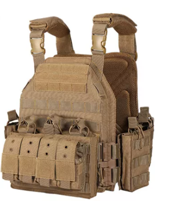 TACTICAL VEST M/ HURTIG BESPÆND - TAN