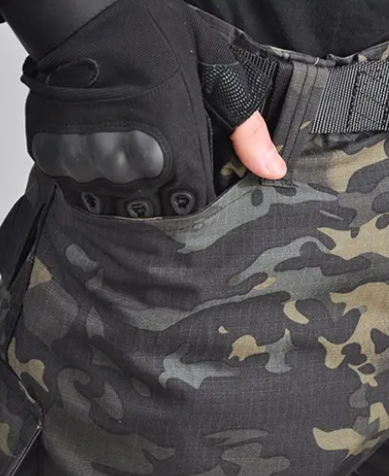 Military Shirt &amp; Pants w/ Knee Pads - Multicam